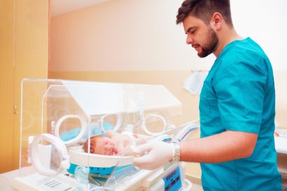 Definicija neonatalnog inkubatora