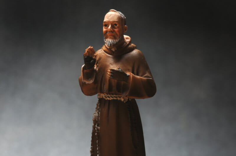 Friar এর সংজ্ঞা